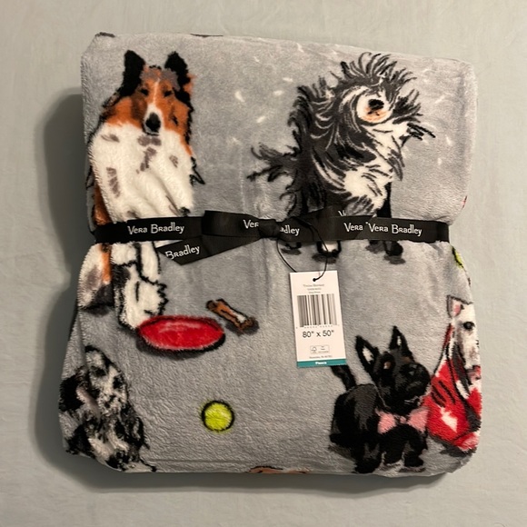 NWT VERA BRADLEY Throw Blanket DOG SHOW Pattern - Picture 1 of 2